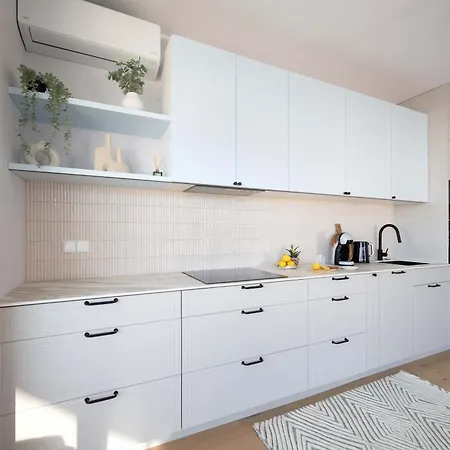 Elite Beachside Luxury With Balcony