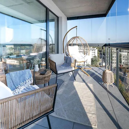 Elite Beachside Luxury With Balcony