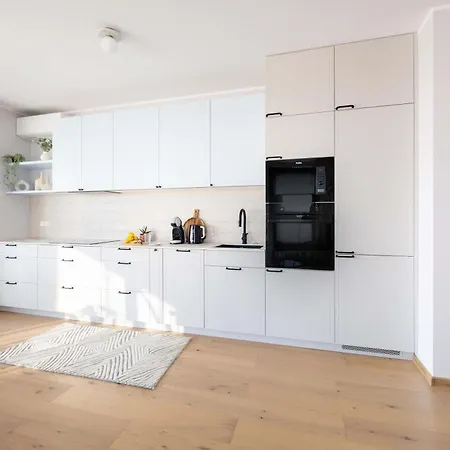 Elite Beachside Luxury With Balcony