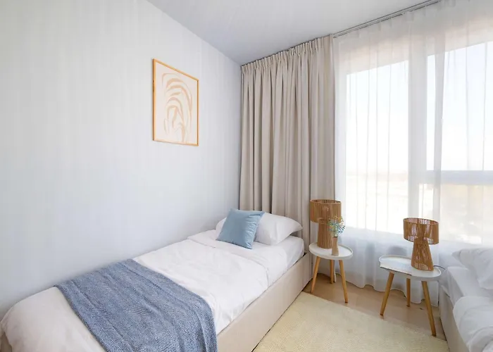 Apartment Elite Beachside Luxury With Balcony Gdansk