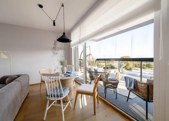 Elite Beachside Luxury With Balcony Daire