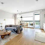 Elite Beachside Luxury With Balcony Appartement *
