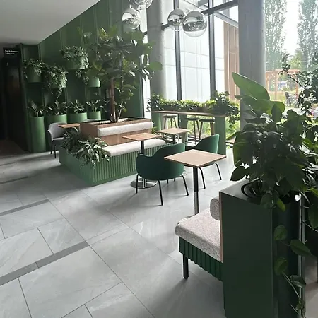 Elite Beachside Luxury With Balcony